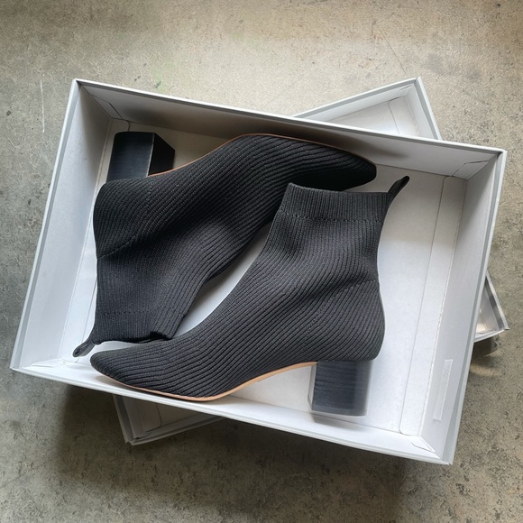 Everlane Shoes - NIB Everlane Glove Boots